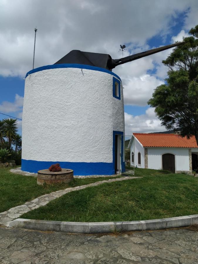فيلا Casal Do Moinho Enxara do Bispo المظهر الخارجي الصورة
