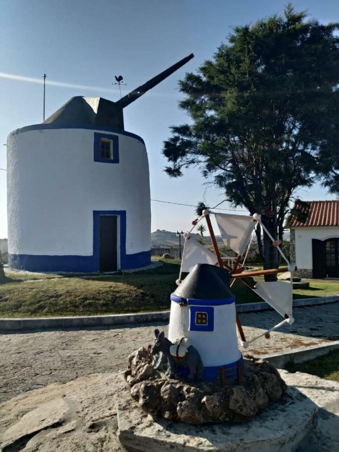 فيلا Casal Do Moinho Enxara do Bispo المظهر الخارجي الصورة